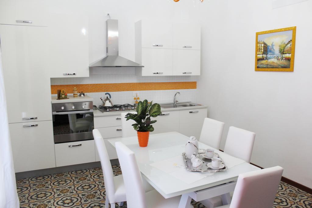Palazzo Taormina Apartment Castellammare del Golfo Ngoại thất bức ảnh