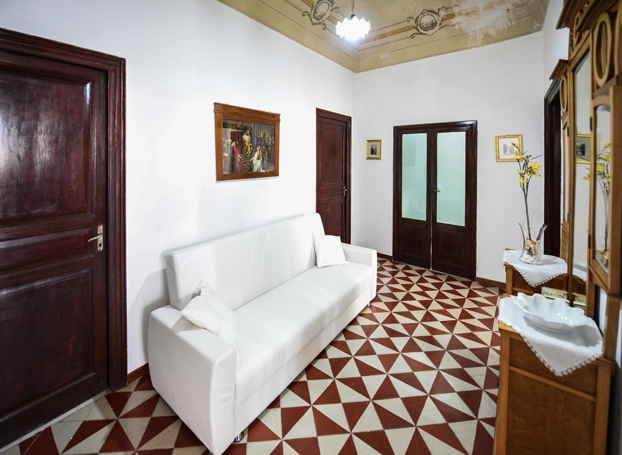 Palazzo Taormina Apartment Castellammare del Golfo Ngoại thất bức ảnh