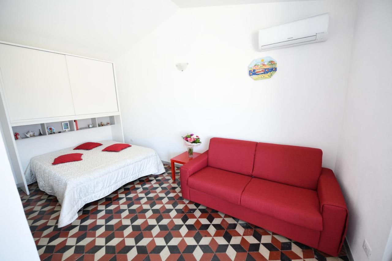 Palazzo Taormina Apartment Castellammare del Golfo Ngoại thất bức ảnh